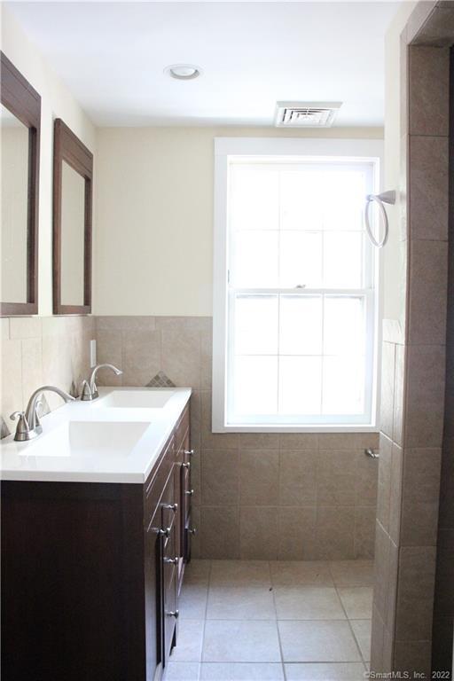 200 Saint John Street New Haven CT 06511