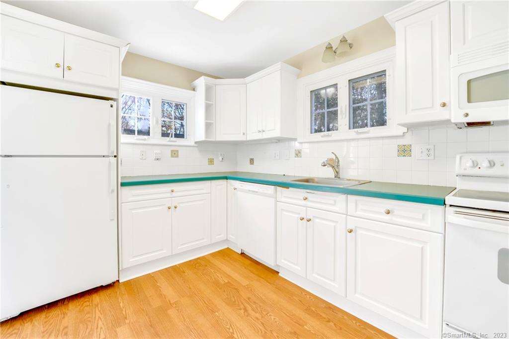 443 Benson Road Middlebury CT 06762
