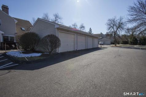 15 Thistle Way East Windsor CT 06016