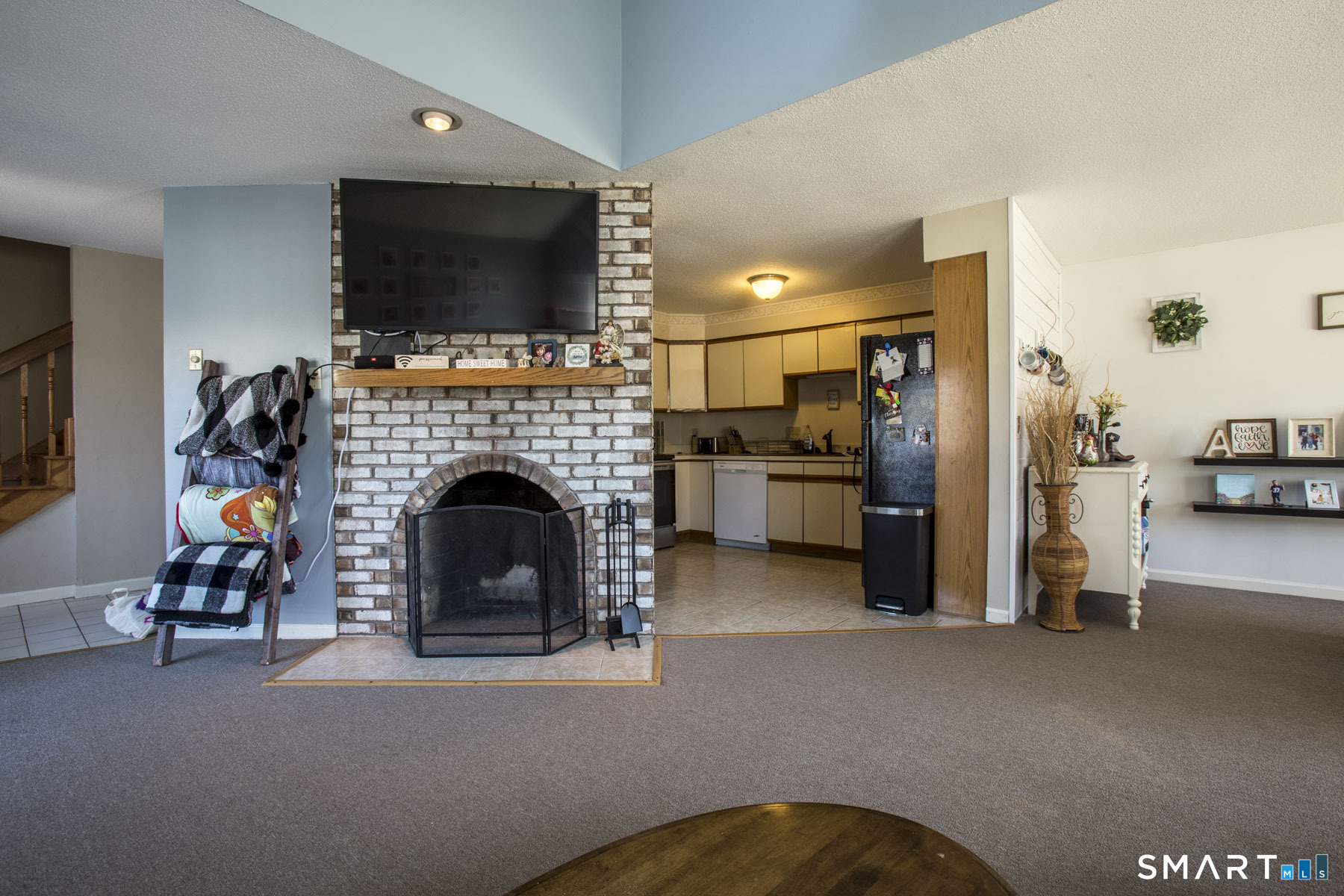 15 Thistle Way East Windsor CT 06016