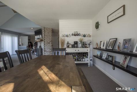 15 Thistle Way East Windsor CT 06016