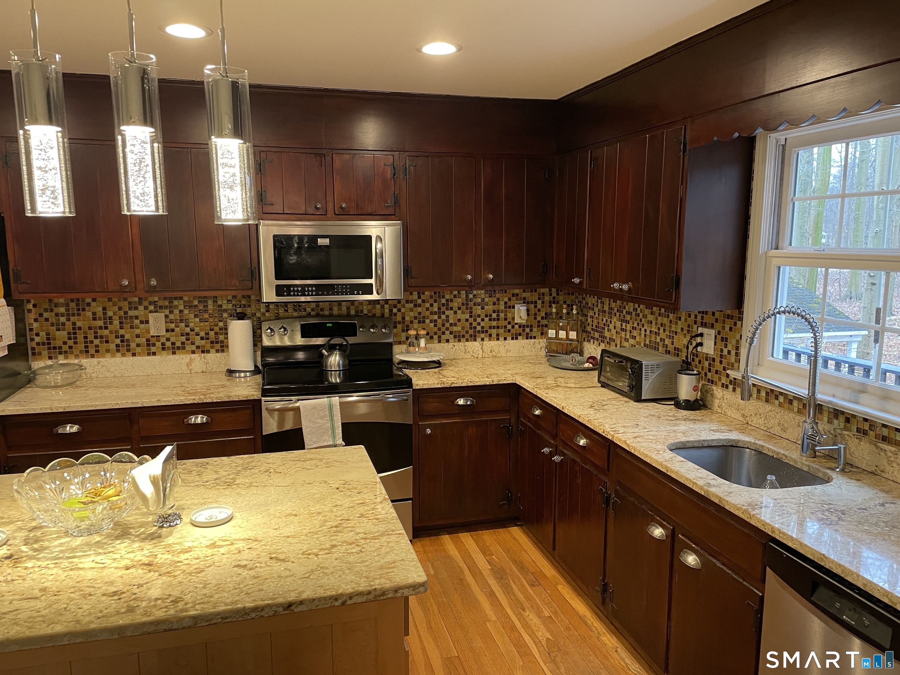 21 Fullmar Lane Norwalk CT 06850