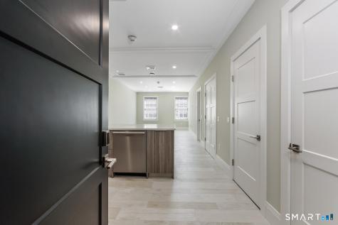 1990 Bronson Road Fairfield CT 06824