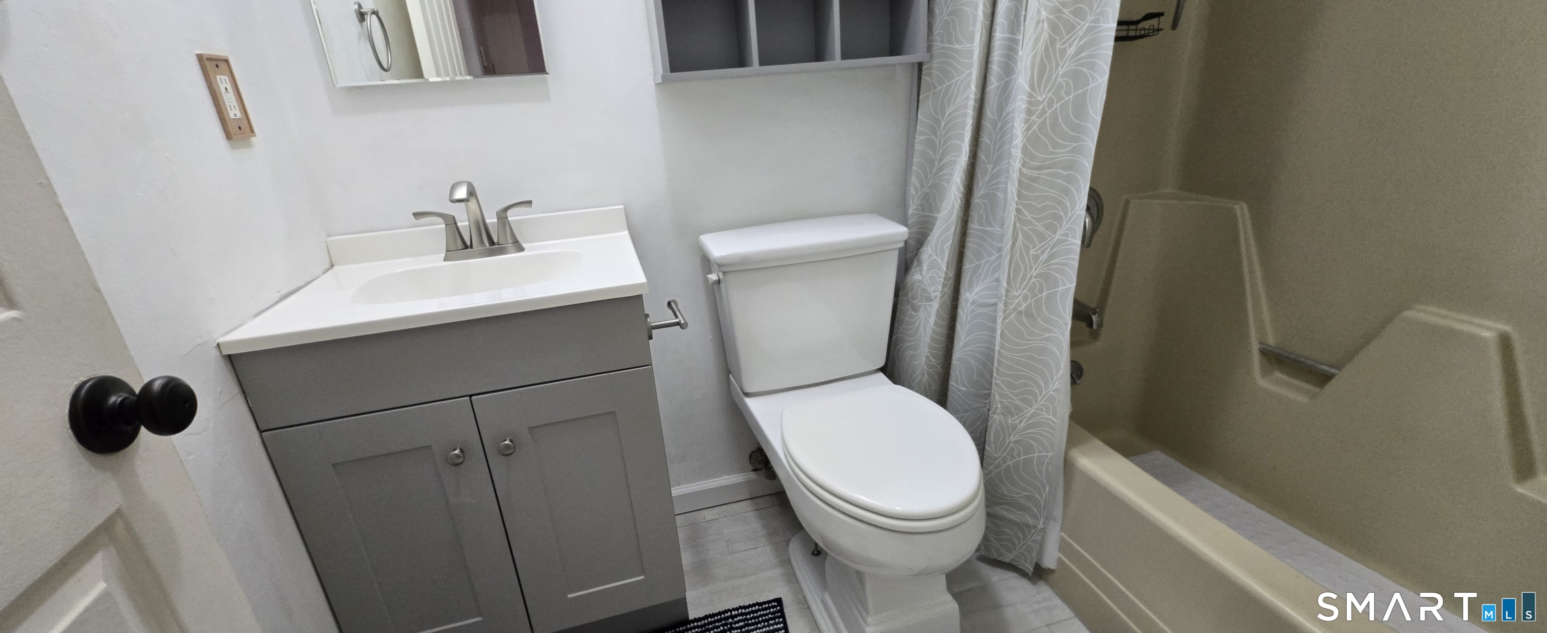 409 Glendale Avenue Bridgeport CT 06606