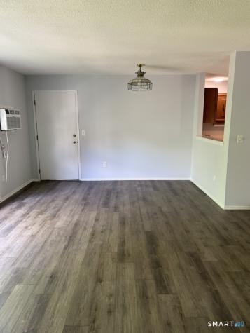 104 Wellington Drive Farmington CT 06032
