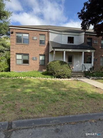 104 Wellington Drive Farmington CT 06032