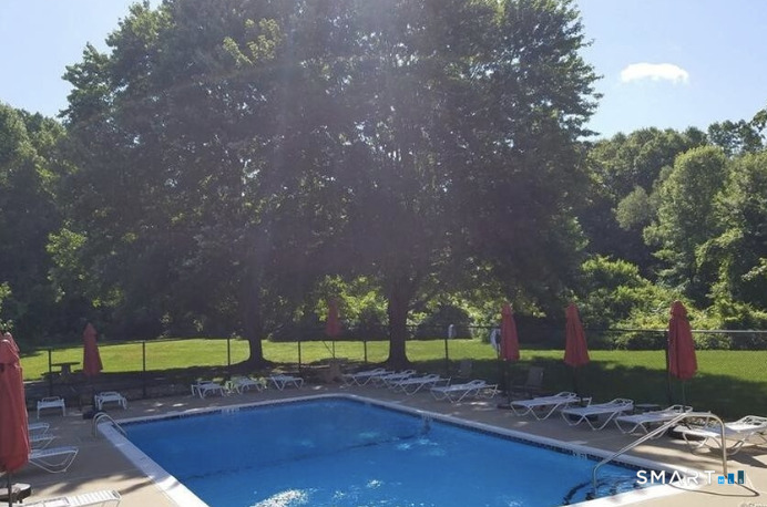104 Wellington Drive Farmington CT 06032