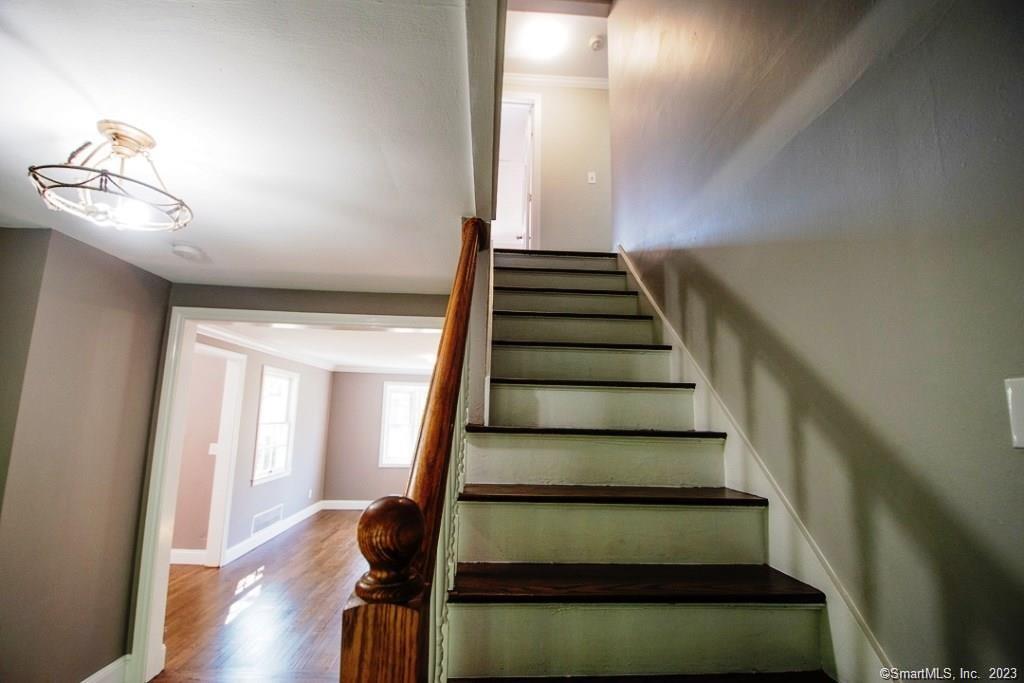 108 Cortland Circle West Hartford CT 06110