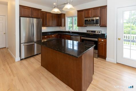 509 Main Street Old Saybrook CT 06475