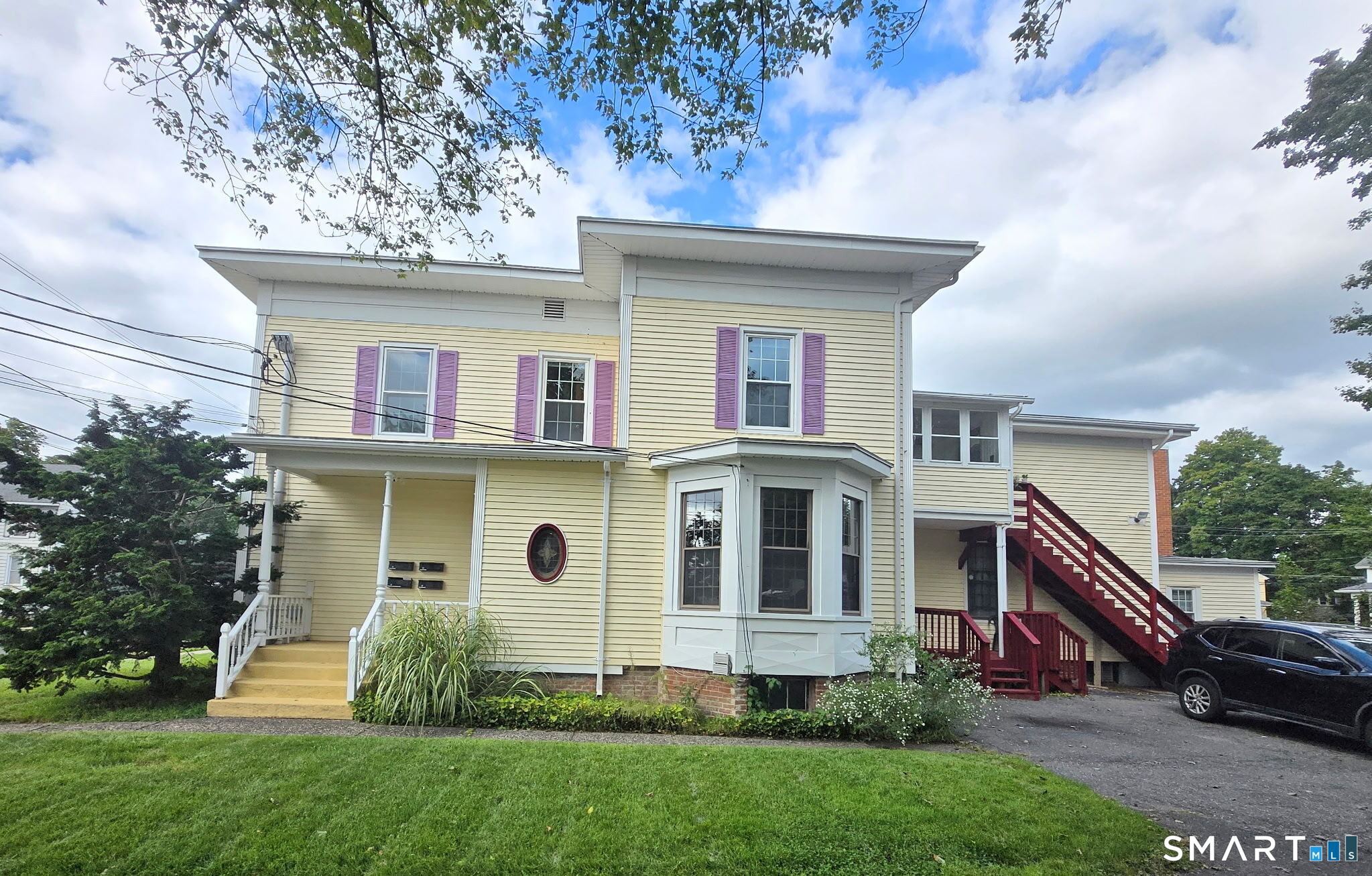 26 Maple Street Windsor CT 06095
