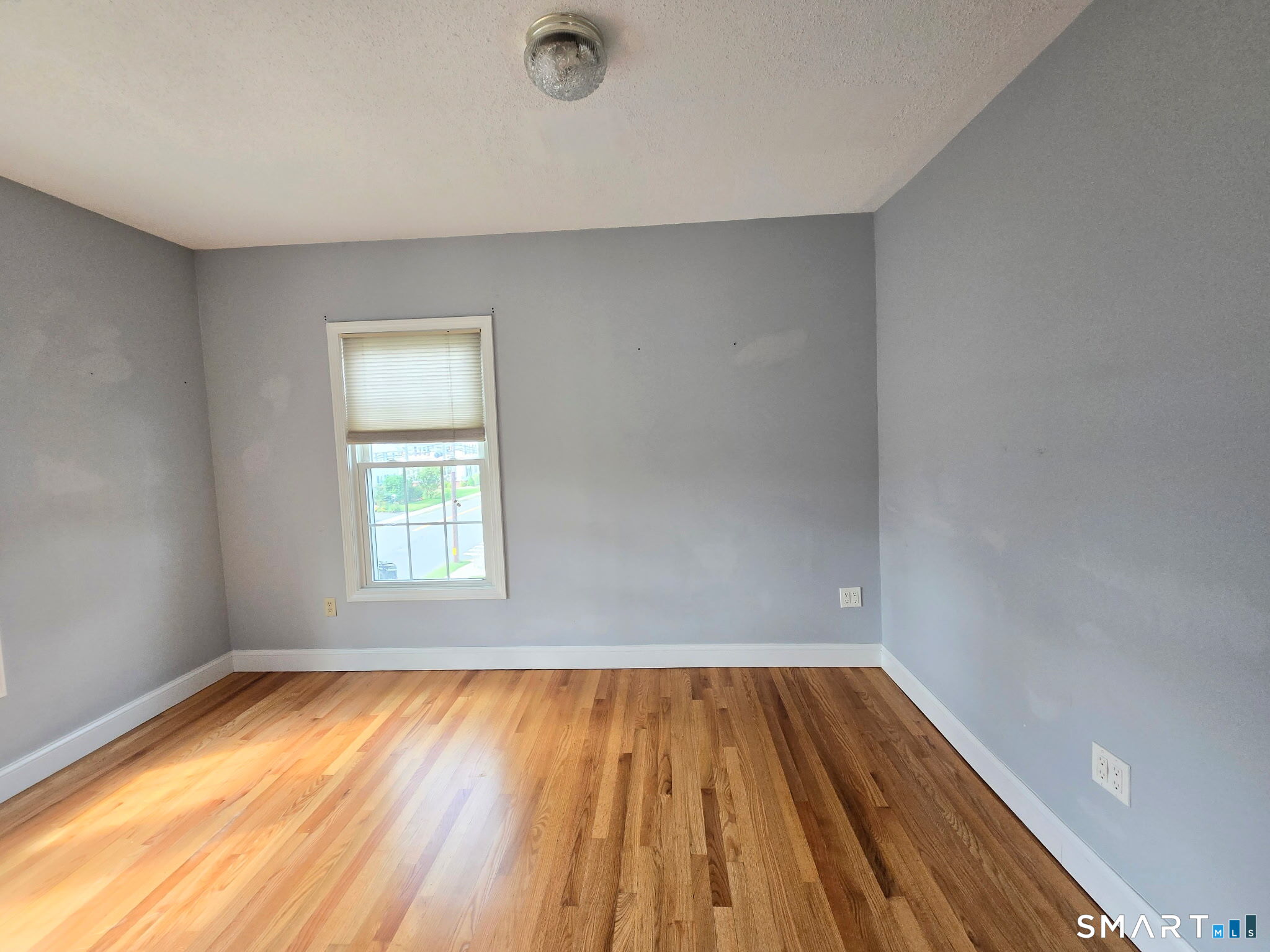 26 Maple Street Windsor CT 06095