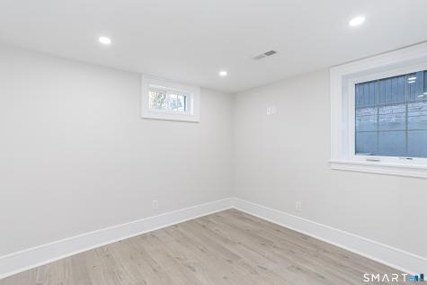 42 Poe Court Fairfield CT 06825