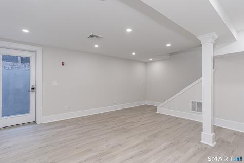 42 Poe Court Fairfield CT 06825