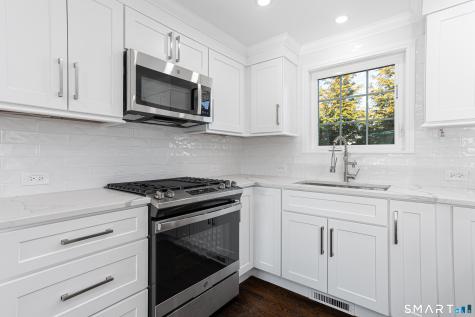42 Poe Court Fairfield CT 06825