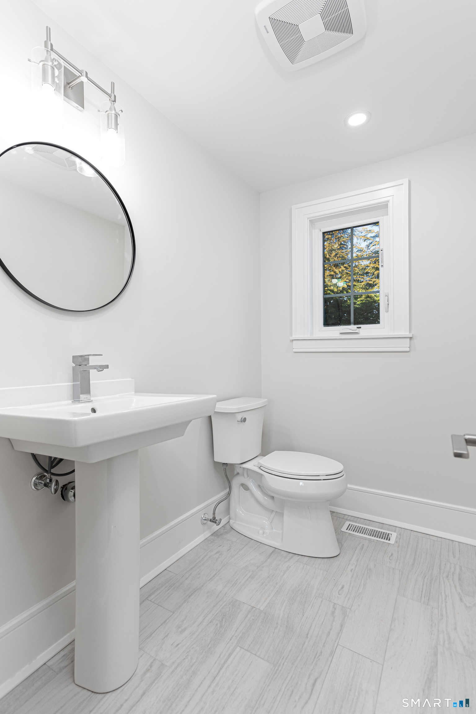 42 Poe Court Fairfield CT 06825