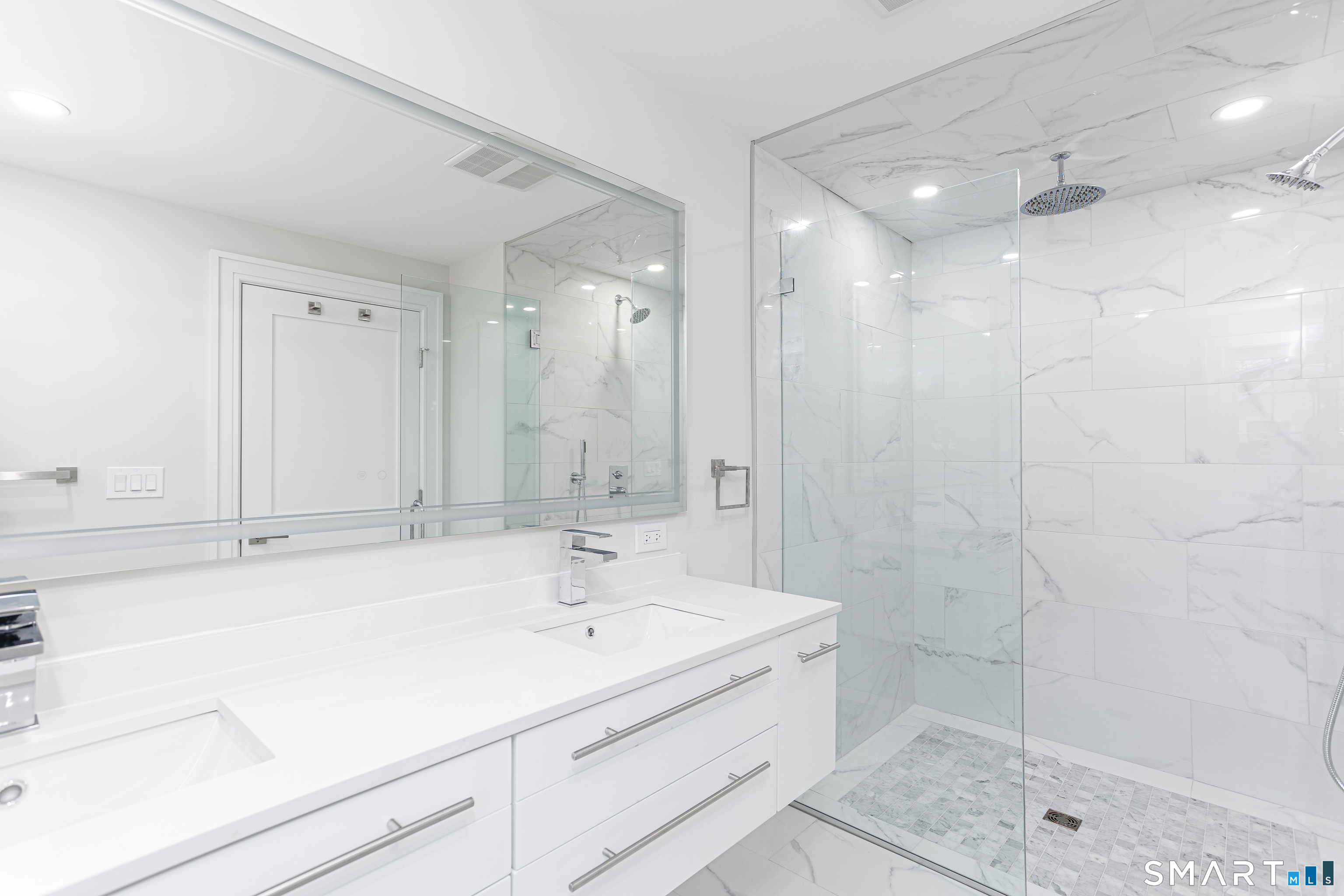 42 Poe Court Fairfield CT 06825