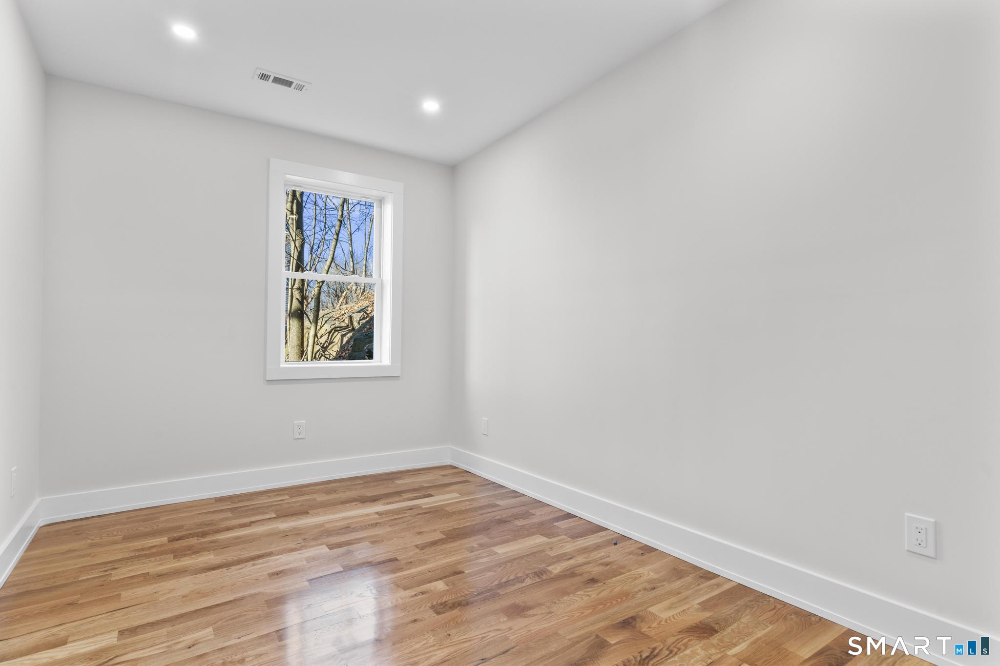 54 Plaza Avenue Waterbury CT 06710