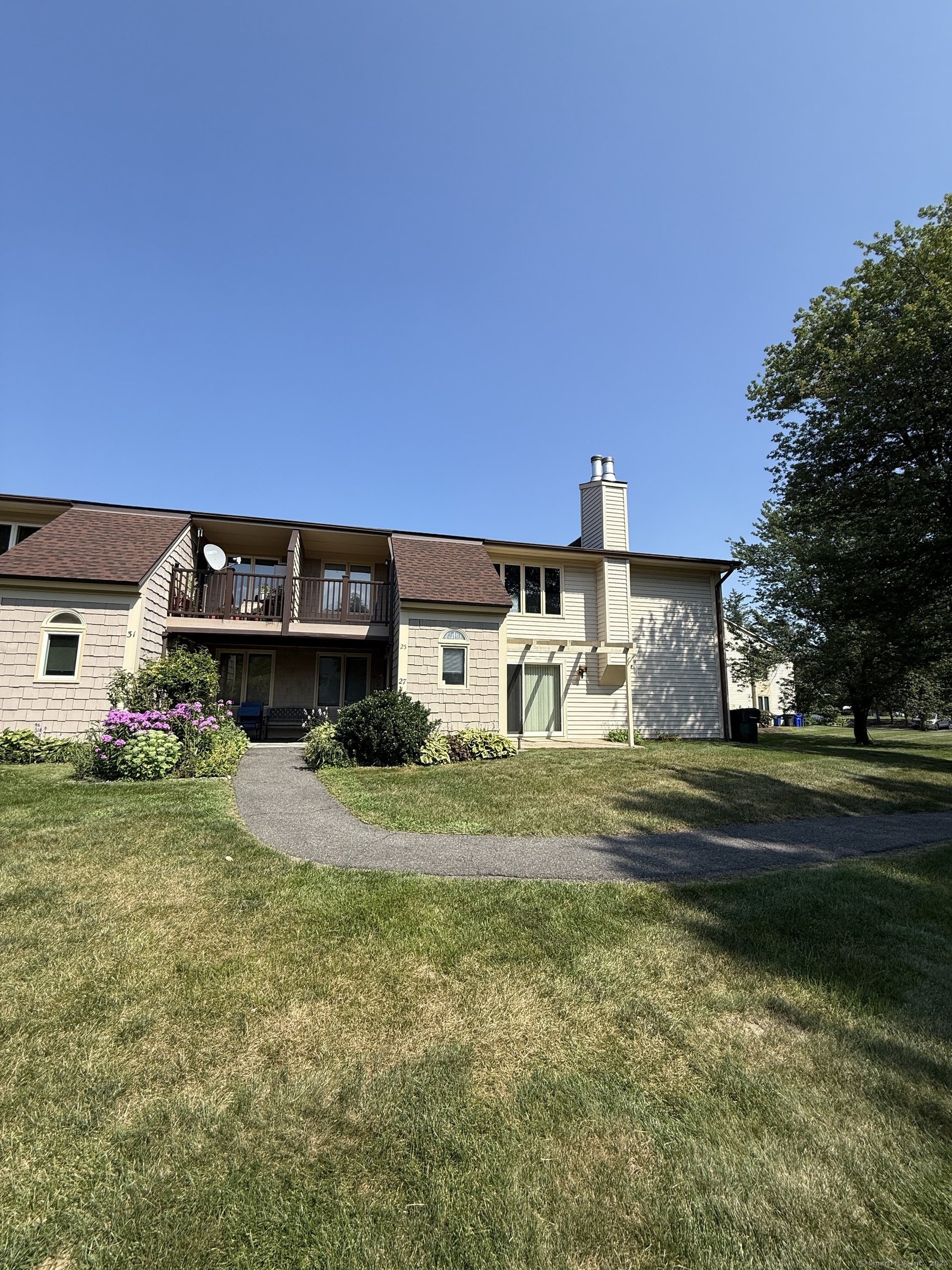 25 Little Oak Lane Rocky Hill CT 06067