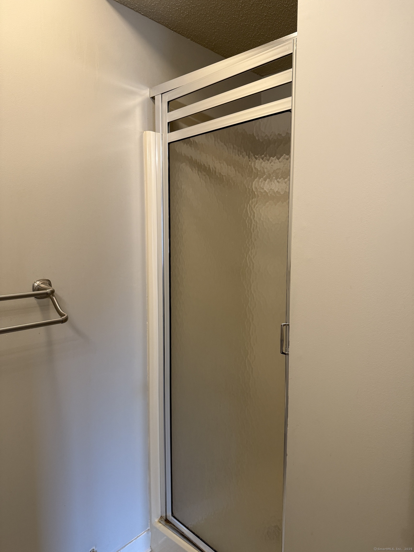 25 Little Oak Lane Rocky Hill CT 06067