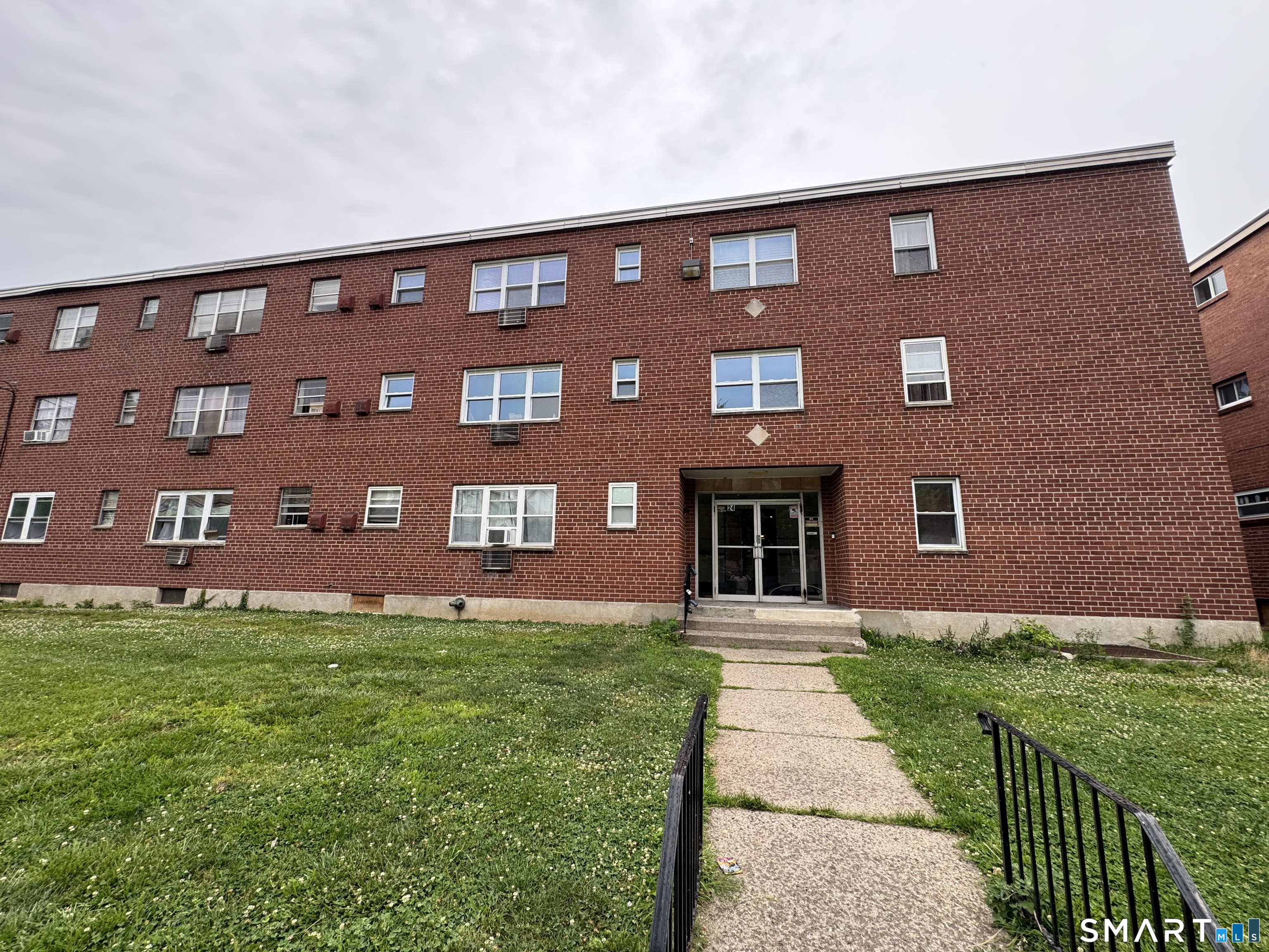24 Merrill Street Hartford CT 06106