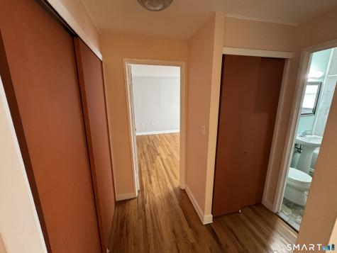 24 Merrill Street Hartford CT 06106
