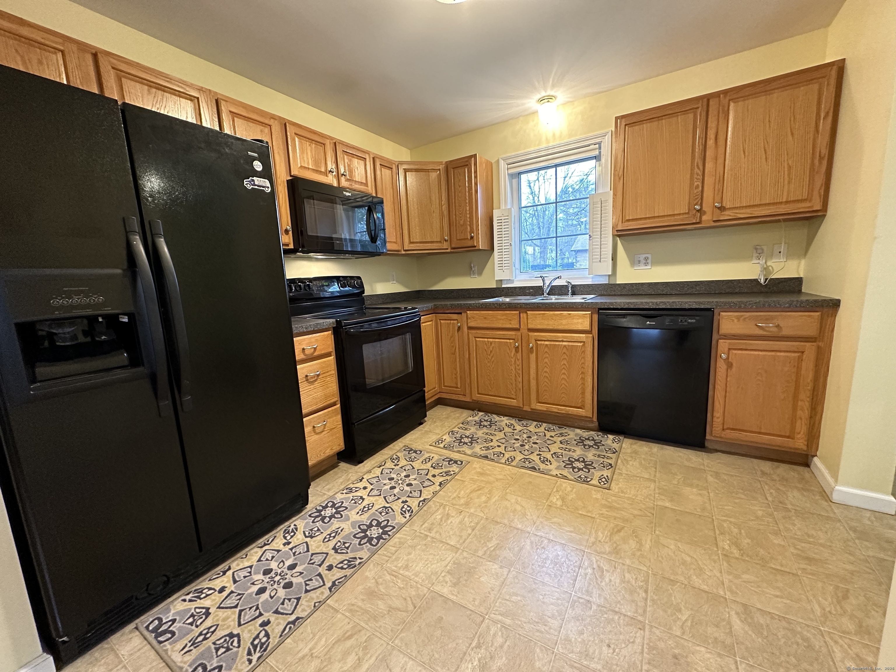 7 W Street Andover CT 06232