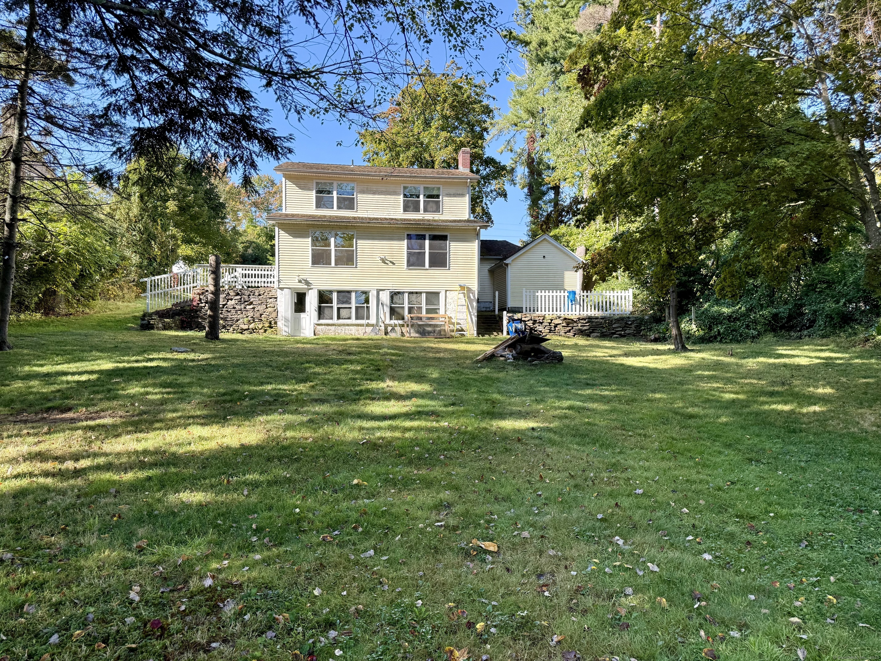 7 W Street Andover CT 06232