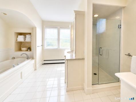 124 Rowayton Avenue Norwalk CT 06853