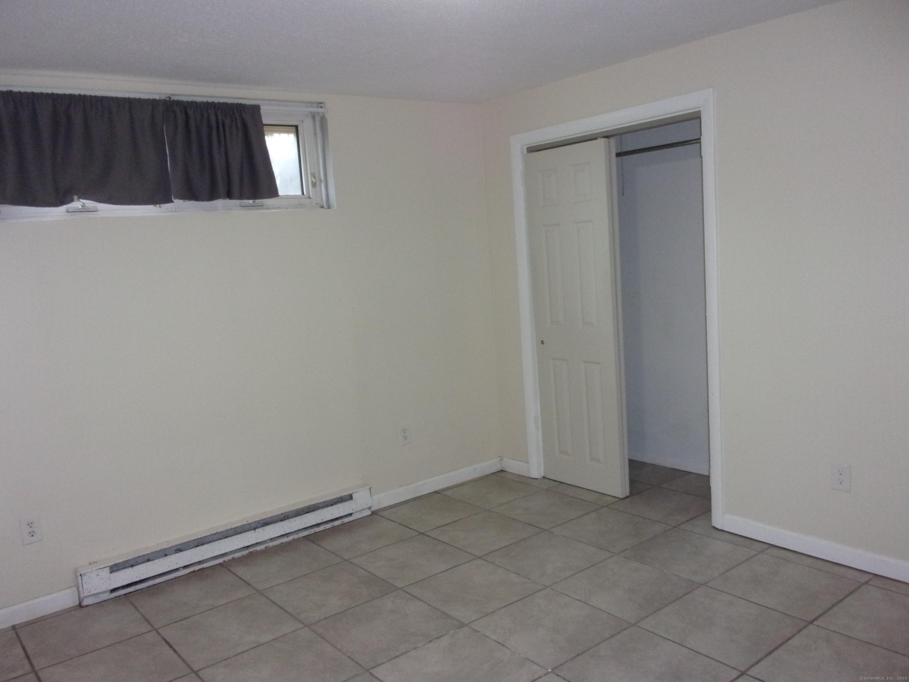 4 White Oak Road Mansfield CT 06268