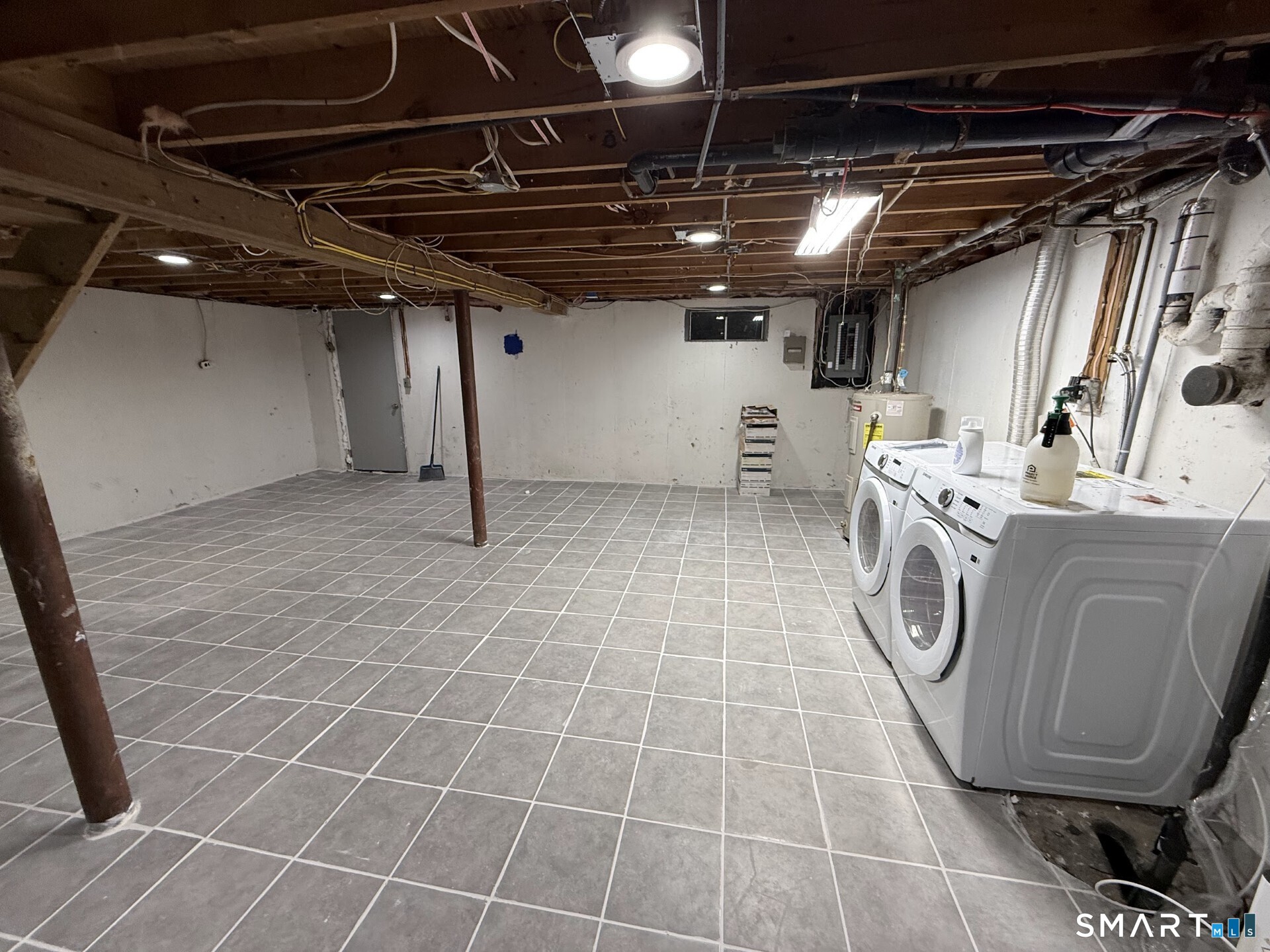 9 Falls River Circle Essex CT 06442