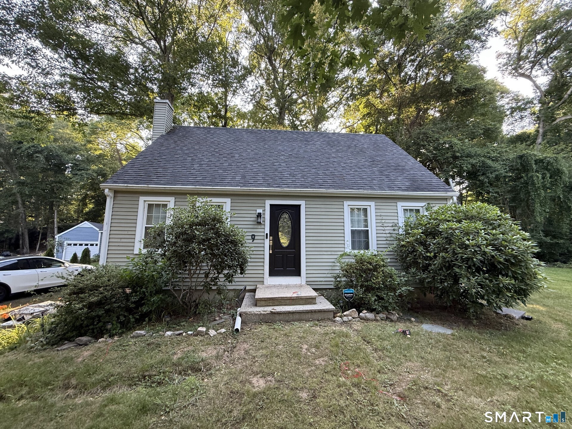 9 Falls River Circle Essex CT 06442