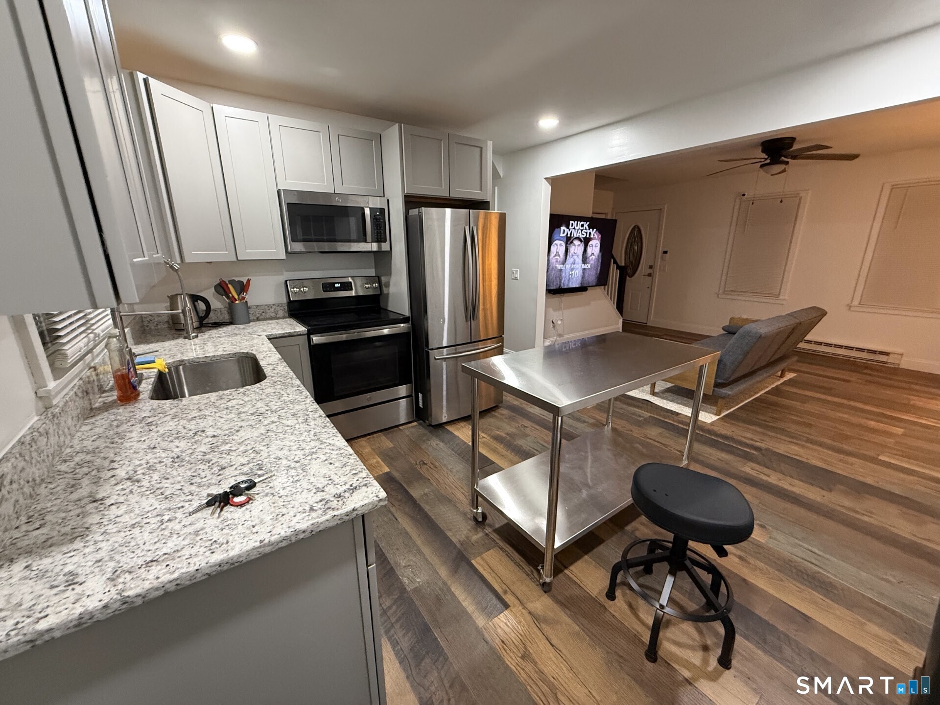 9 Falls River Circle Essex CT 06442