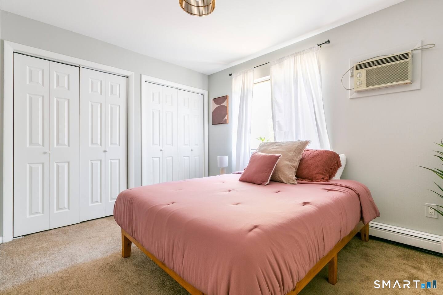 516 Indian Avenue Bridgeport CT 06606