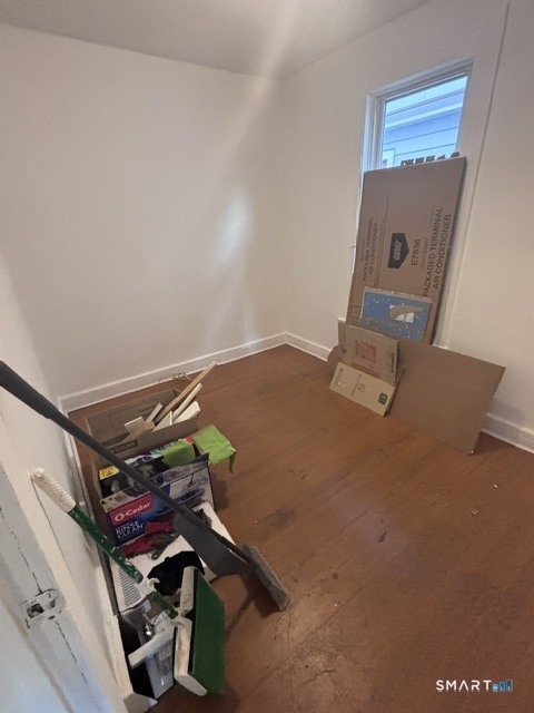 386 Gregory Street Bridgeport CT 06604