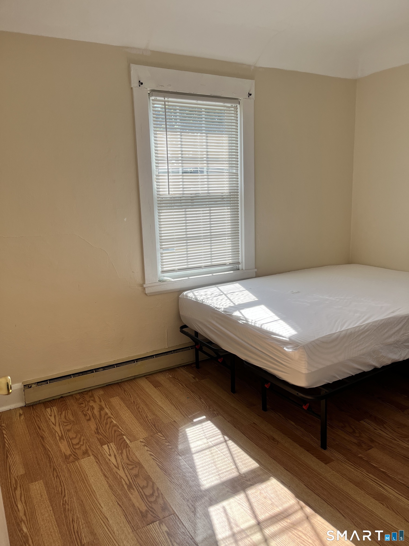 16 Dudley Street Bristol CT 06010