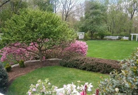 30 Jonathan Drive Roxbury CT 06783