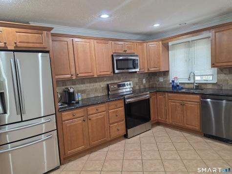 64 Wislock Street Waterbury CT 06705