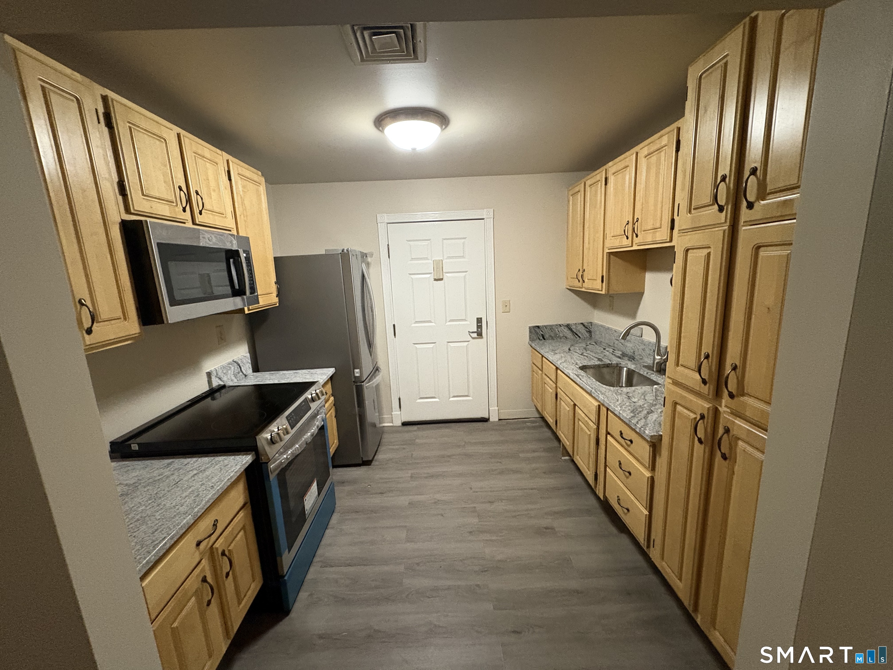 616 Kossuth Street Bridgeport CT 06608