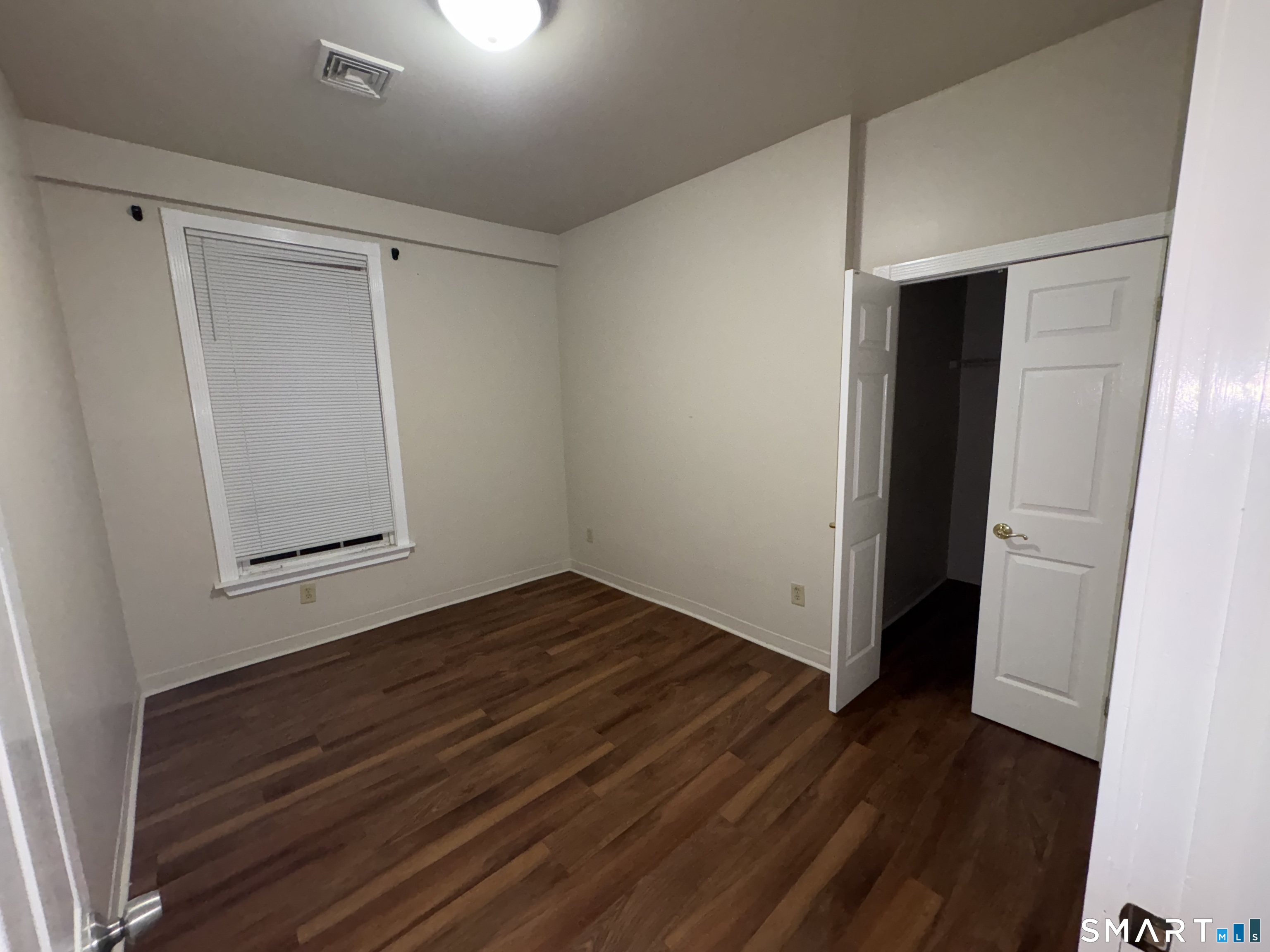 616 Kossuth Street Bridgeport CT 06608