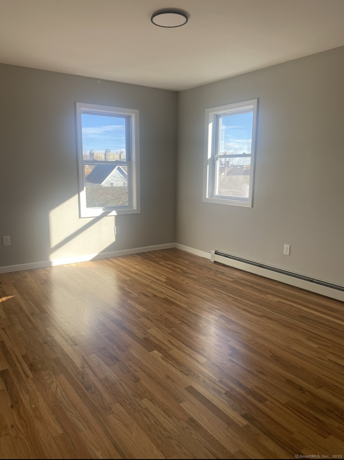 644 Hallett Street Bridgeport CT 06608