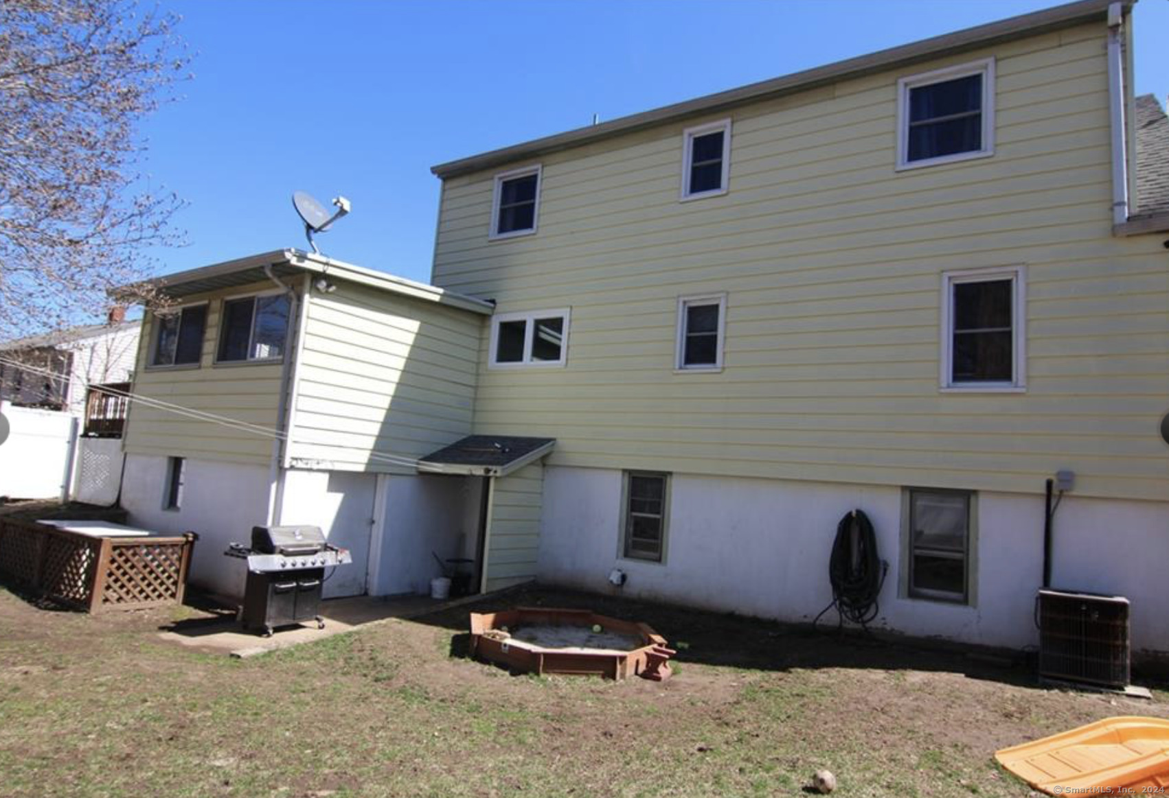 54 Woodlawn Avenue Ansonia CT 06401