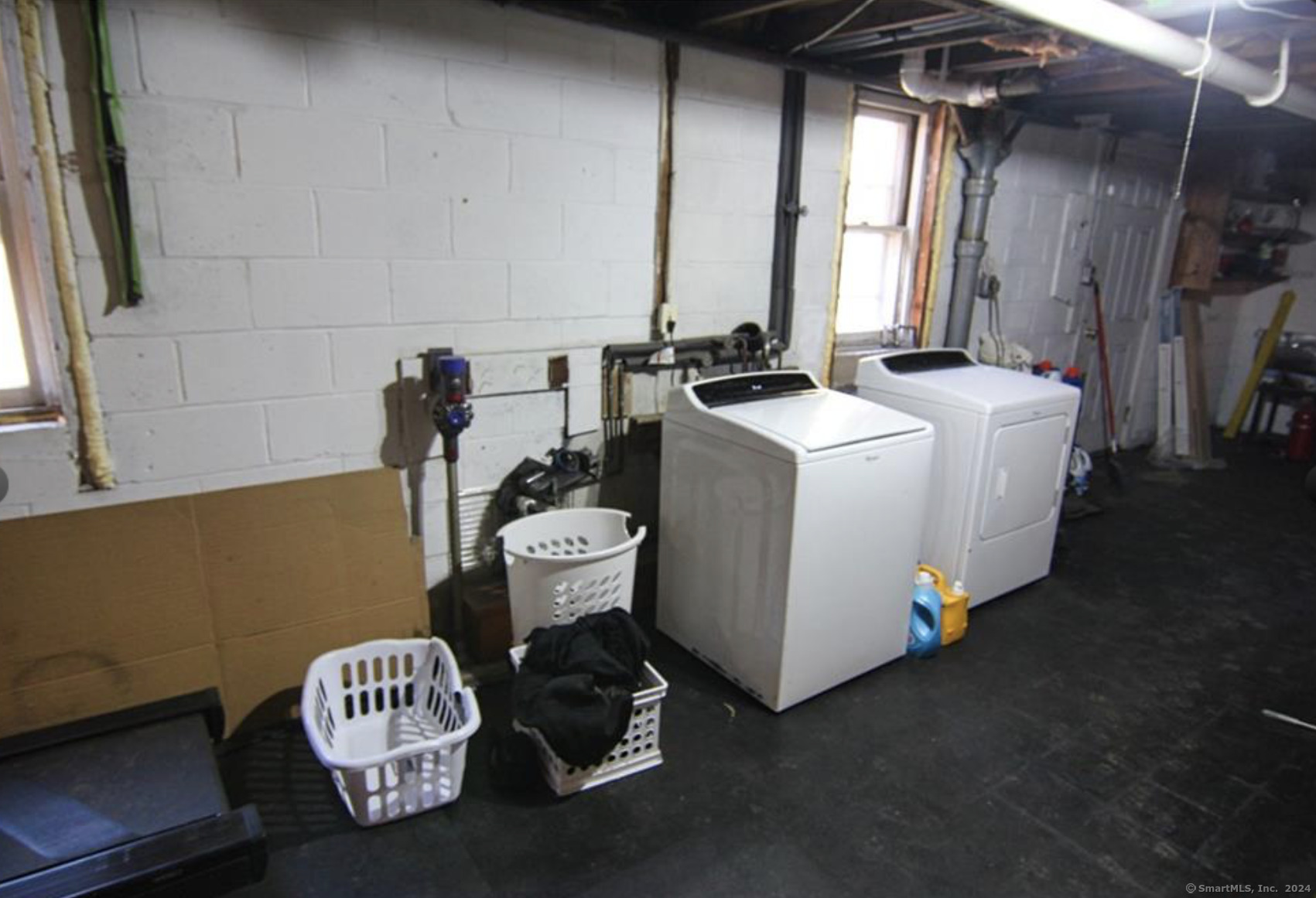 54 Woodlawn Avenue Ansonia CT 06401