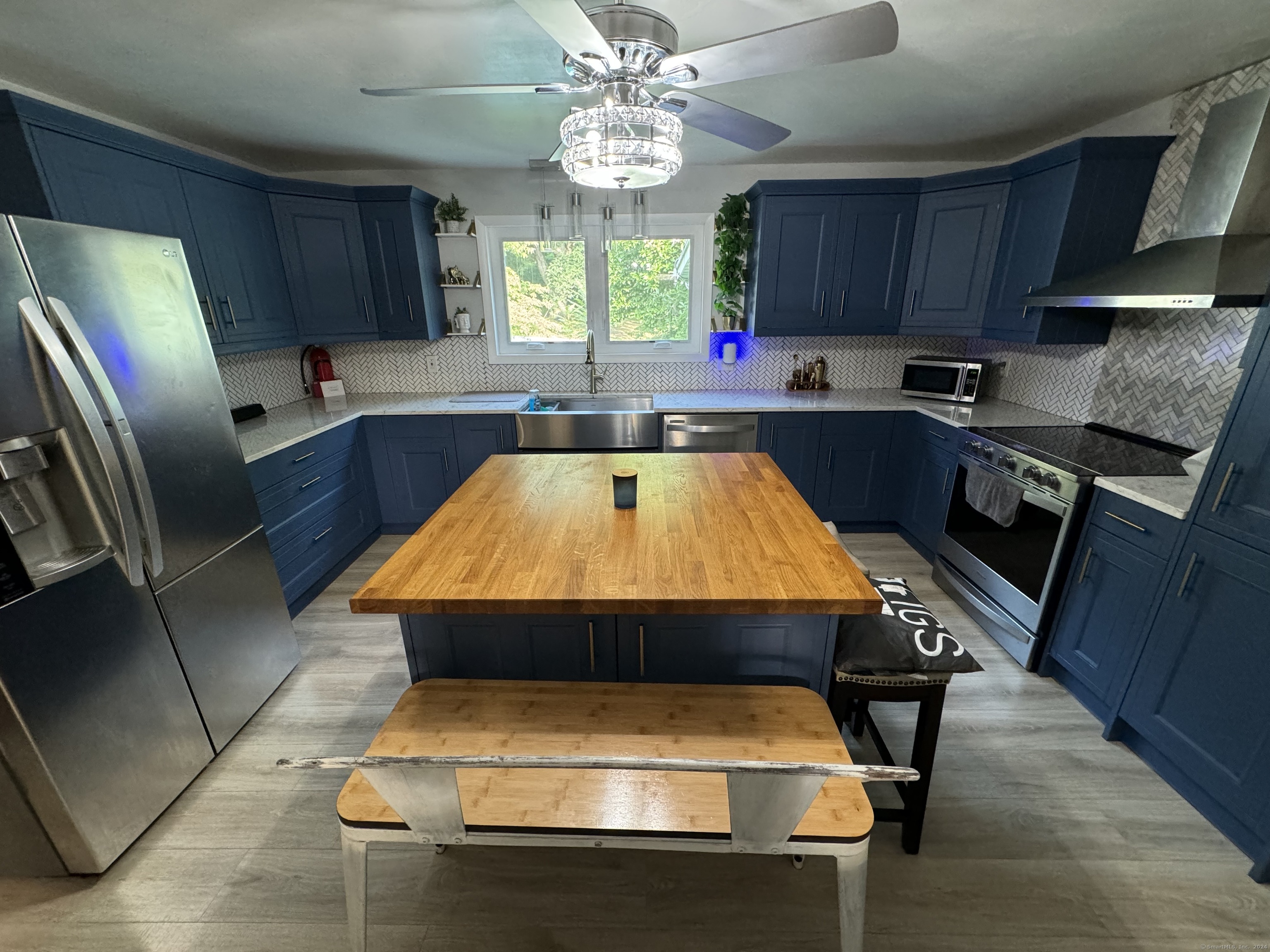 54 Woodlawn Avenue Ansonia CT 06401
