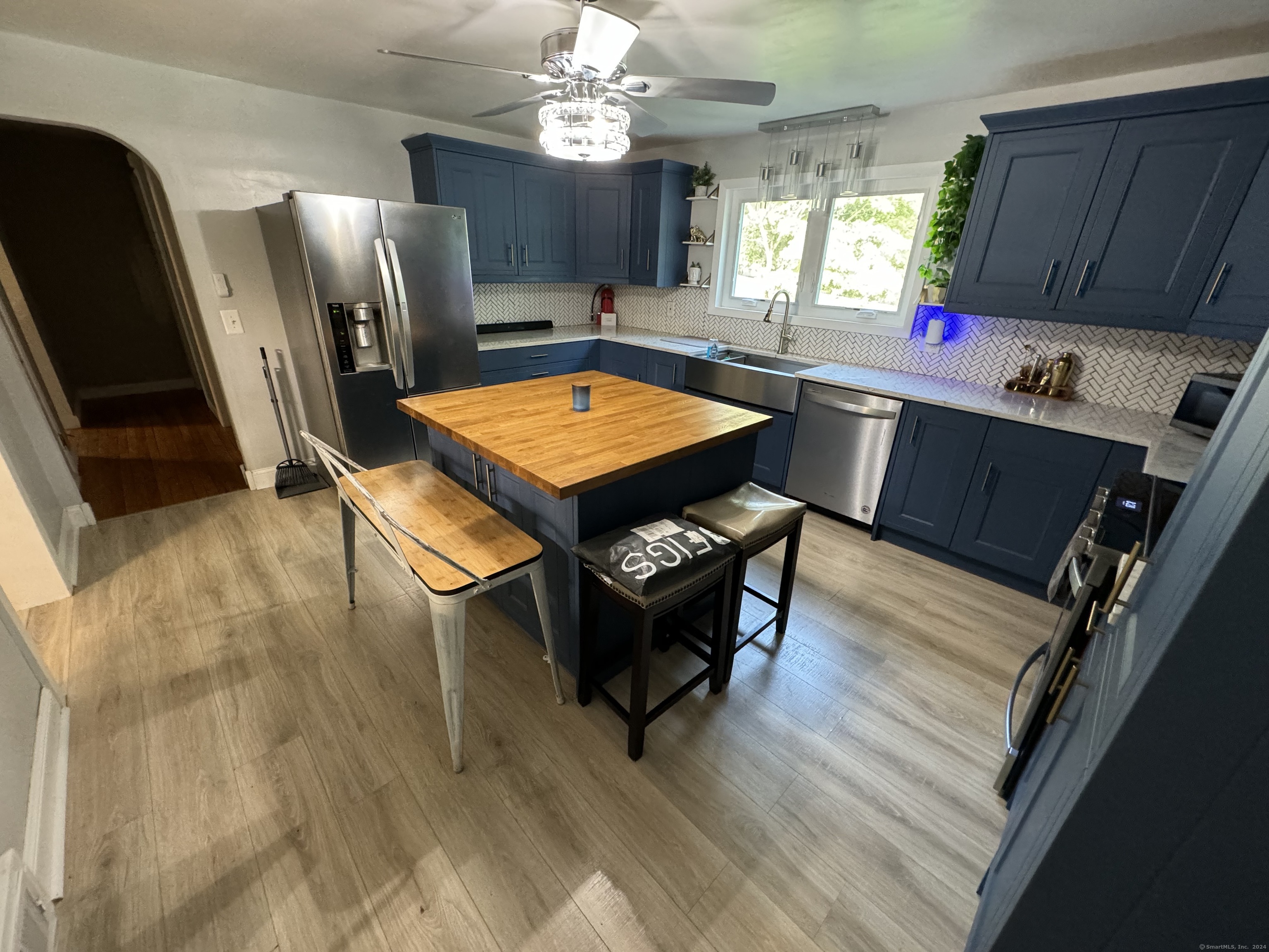 54 Woodlawn Avenue Ansonia CT 06401