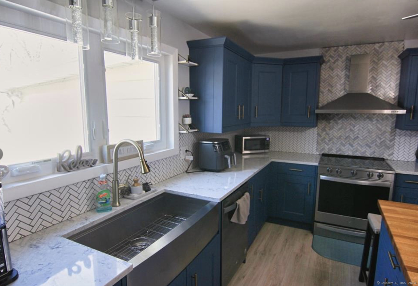 54 Woodlawn Avenue Ansonia CT 06401