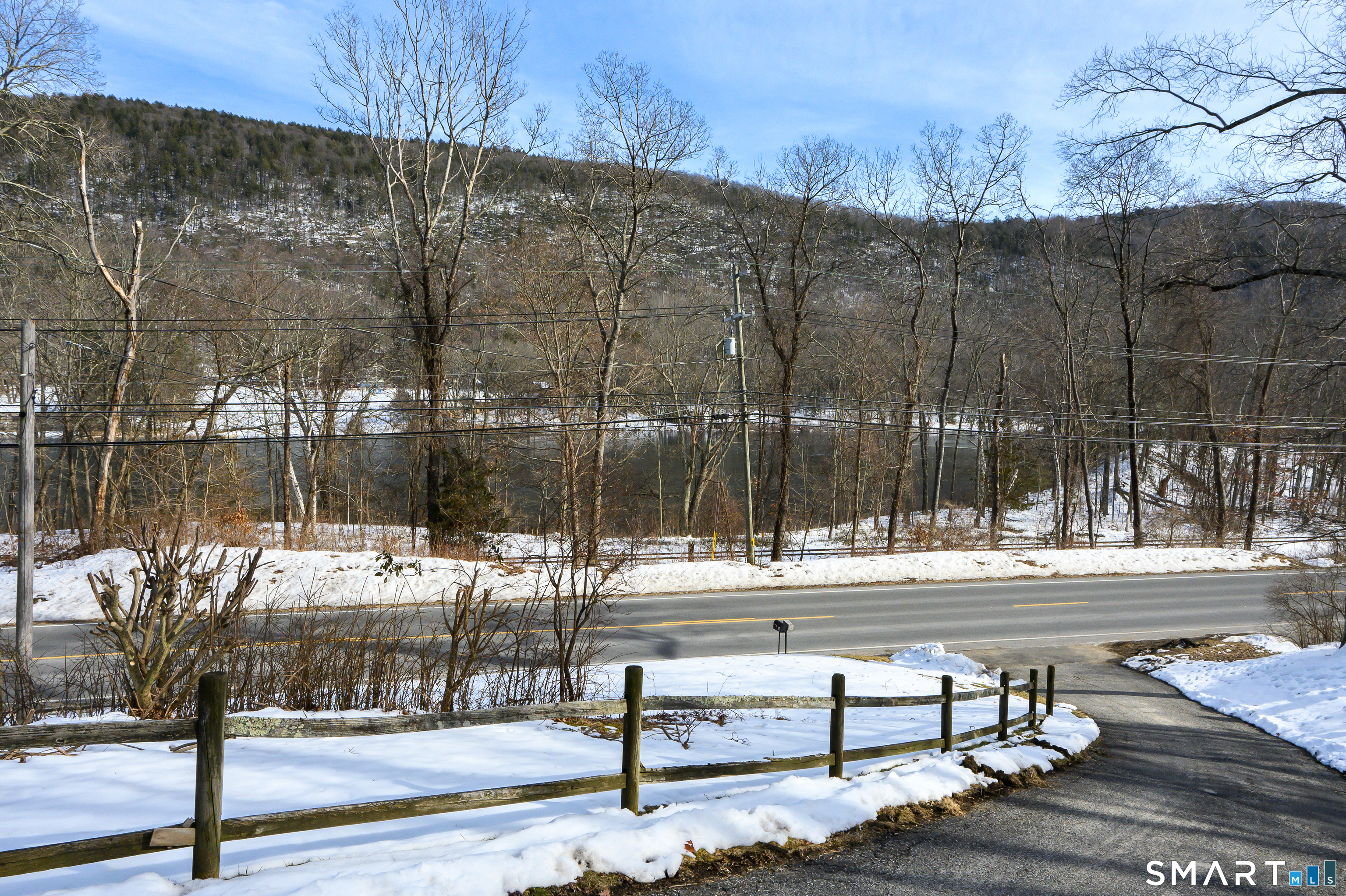 76 South Kent Road Kent CT 06757