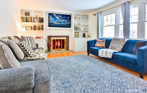 76 South Kent Road Kent CT 06757
