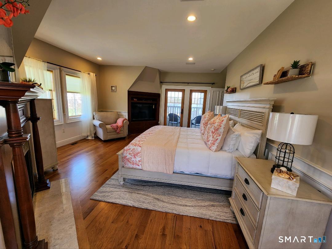 325 River Road Stonington CT 06379