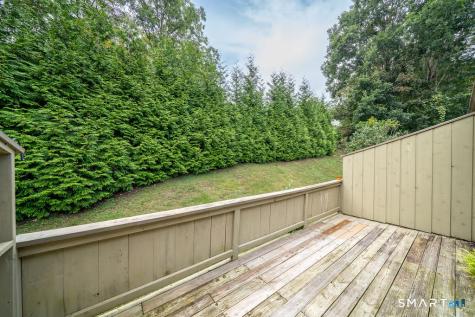 32 Saginaw Trail Guilford CT 06437