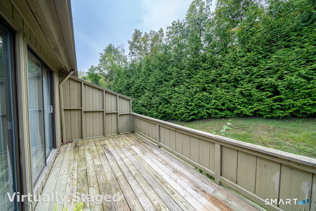 32 Saginaw Trail Guilford CT 06437